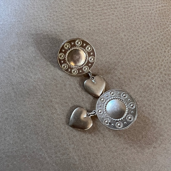 Jewelry - Silver Heart Earrings